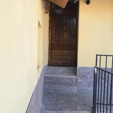 Casa *